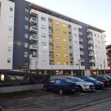 Apartman Hermes Lux *