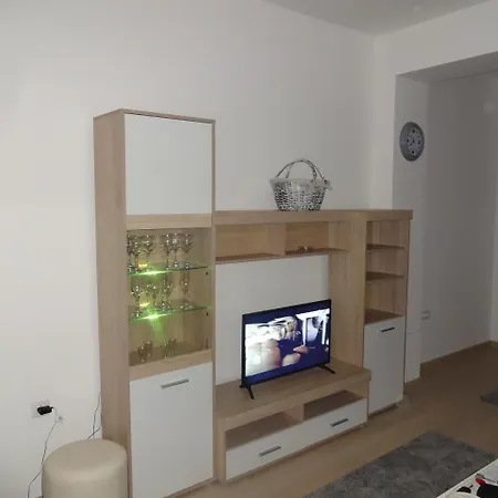 公寓 Apartman Hermes Lux *